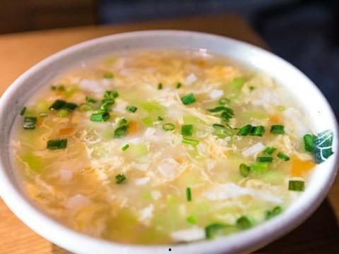 柯岩最新爆料消息新闻视频,揭秘事件背后惊人真相！